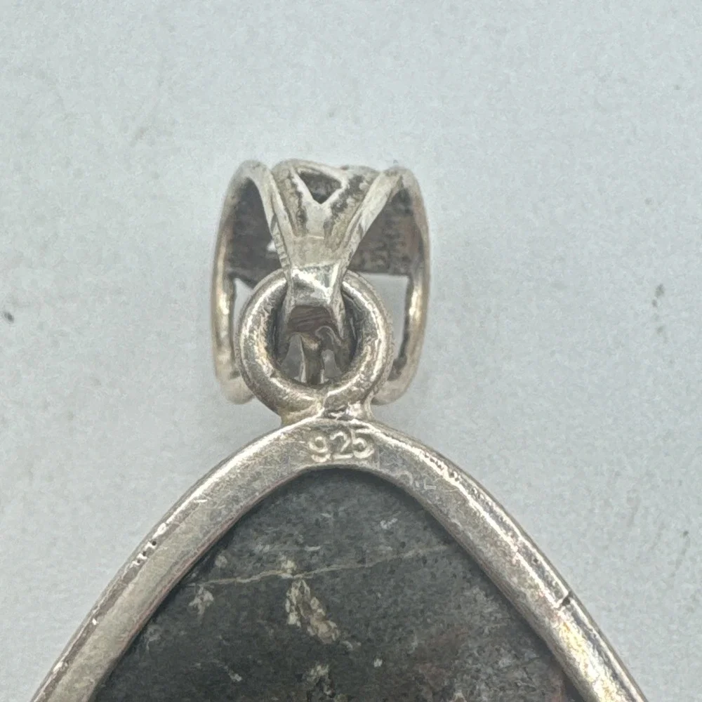 Sterling Silver Oil Slick Druzy Quartz Triangle Statement Necklace Pendant 14.6g